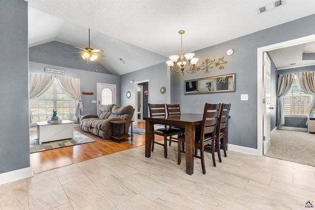 418 Covington Cove, Byron, GA 31008