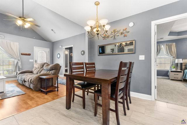 418 Covington Cove, Byron, GA 31008