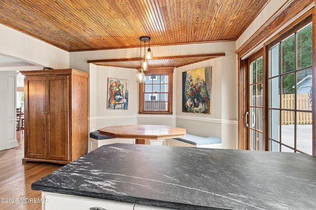 34 Allen Street, Rumson, NJ 07760