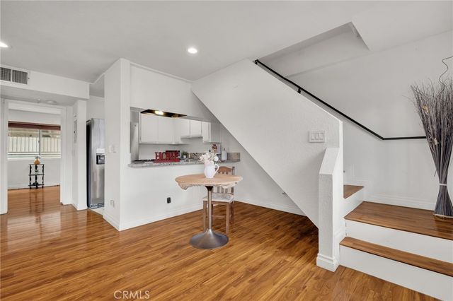 610 E Harvard, Burbank, CA 91501