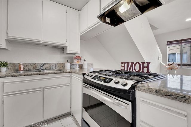 610 E Harvard, Burbank, CA 91501