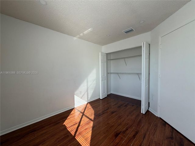 1181 NW 125th Pl 203, Miami, FL 33182