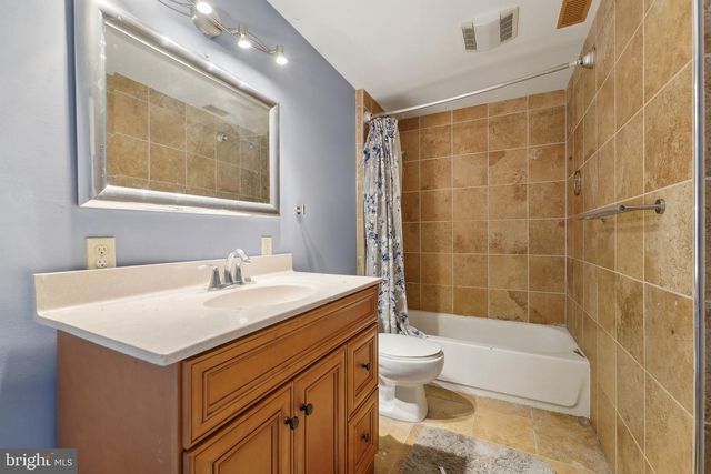 1602 BOLTON ST, Baltimore, MD 21217