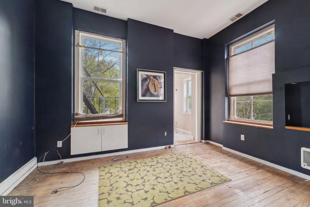 1602 BOLTON ST, Baltimore, MD 21217