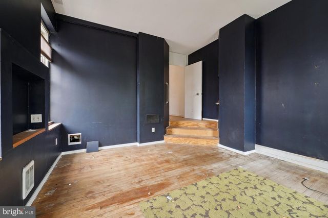 1602 BOLTON ST, Baltimore, MD 21217