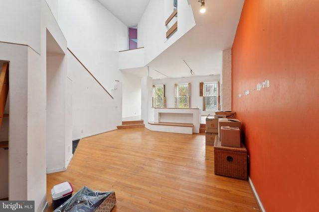 1602 BOLTON ST, Baltimore, MD 21217