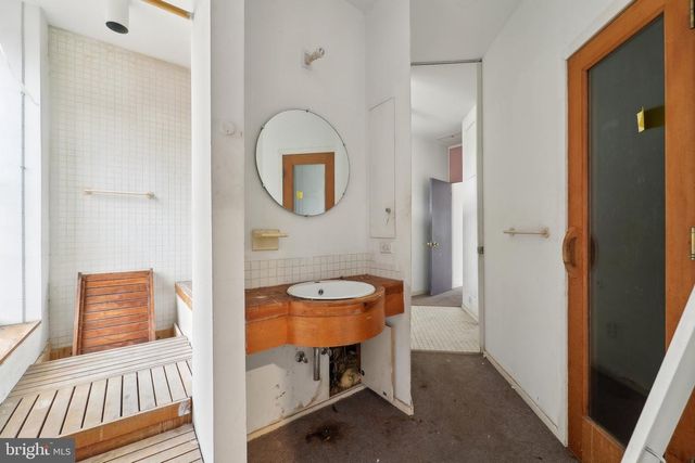 1602 BOLTON ST, Baltimore, MD 21217