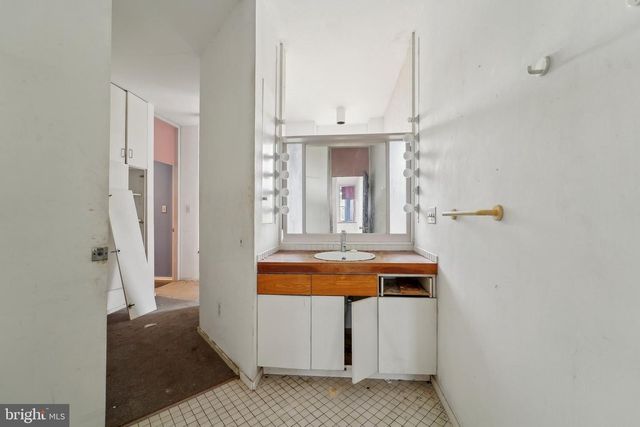 1602 BOLTON ST, Baltimore, MD 21217