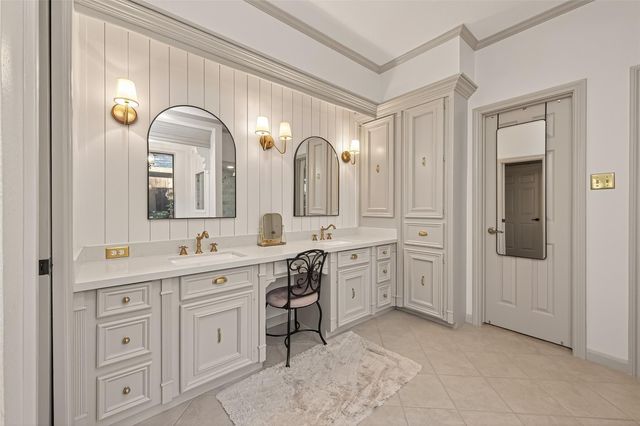 9622 Fenchurch Drive, Spring, TX 77379