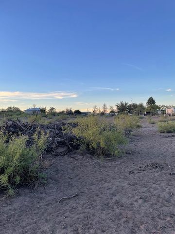 1019 W Washington St, Marfa, TX 79843