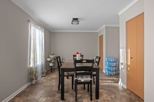 232 Stamford Lane, Romeoville, IL 60446