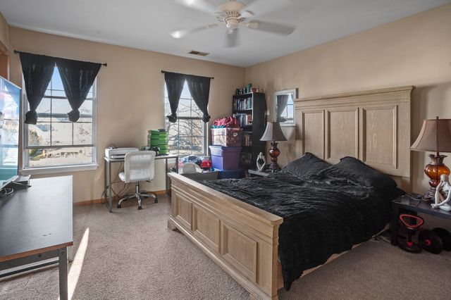 232 Stamford Lane, Romeoville, IL 60446