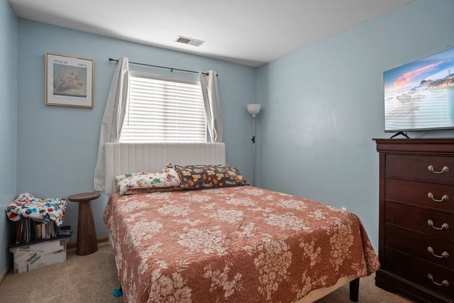 232 Stamford Lane, Romeoville, IL 60446