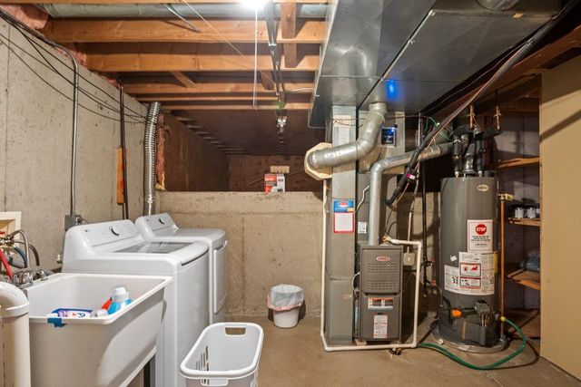 232 Stamford Lane, Romeoville, IL 60446