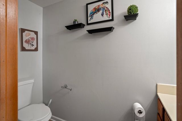 232 Stamford Lane, Romeoville, IL 60446