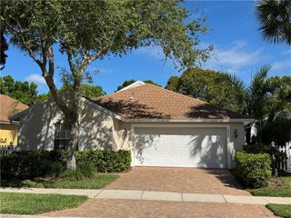 1057 Silverstrand DR, Naples, FL 34110