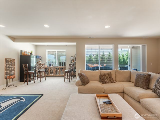 1974 Legendary Lane SE, East Wenatchee, WA 98802