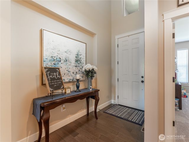 1974 Legendary Lane SE, East Wenatchee, WA 98802