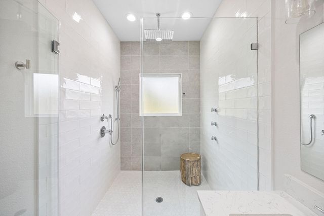 317 Sikes Street, Houston, TX 77018