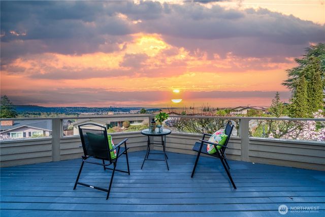 4538 Somerset Drive SE, Bellevue, WA 98006