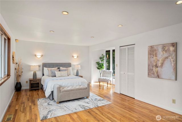 4538 Somerset Drive SE, Bellevue, WA 98006