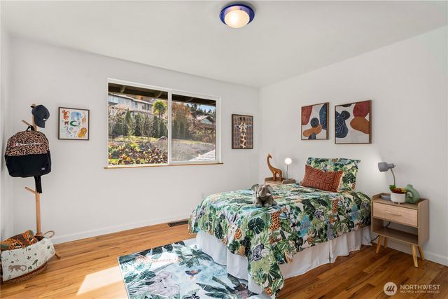 4538 Somerset Drive SE, Bellevue, WA 98006