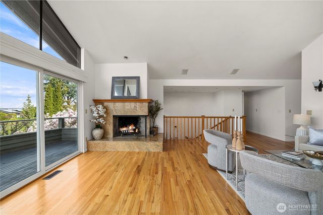 4538 Somerset Drive SE, Bellevue, WA 98006