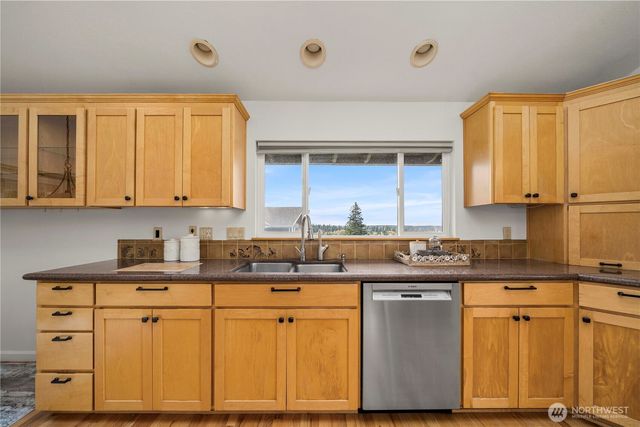 4538 Somerset Drive SE, Bellevue, WA 98006