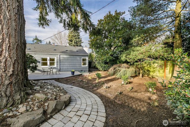 12044 2nd Avenue NW, Seattle, WA 98177