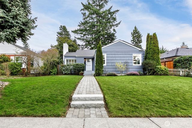 12044 2nd Avenue NW, Seattle, WA 98177