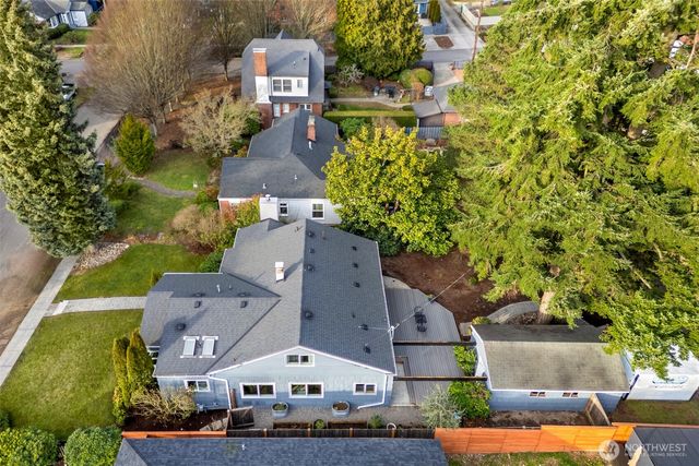 12044 2nd Avenue NW, Seattle, WA 98177