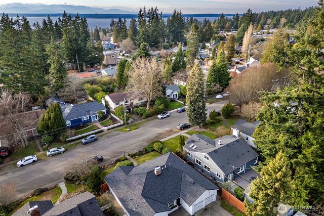 12044 2nd Avenue NW, Seattle, WA 98177