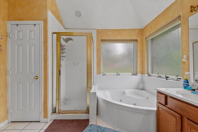 1002 Westwood North Drive, Magnolia, TX 77354