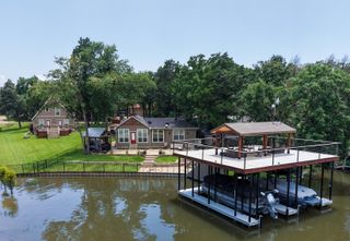 102 Anderson Lane, Mabank, TX 75156