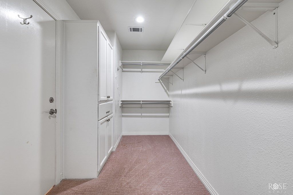 Image 32 of property listing at 2645 Vista Del Arroyo, San Angelo, TX 76904