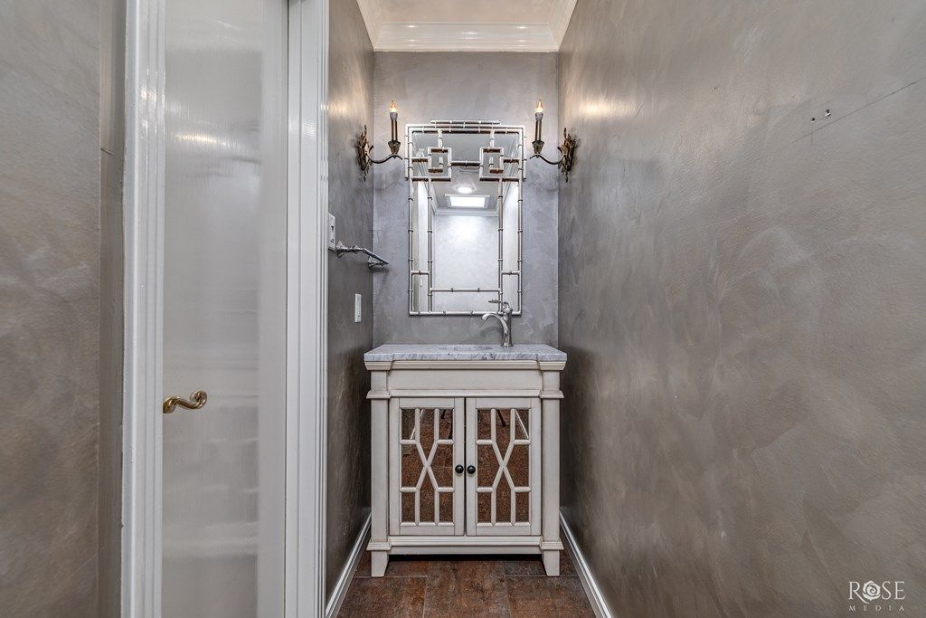 Image 44 of property listing at 2645 Vista Del Arroyo, San Angelo, TX 76904