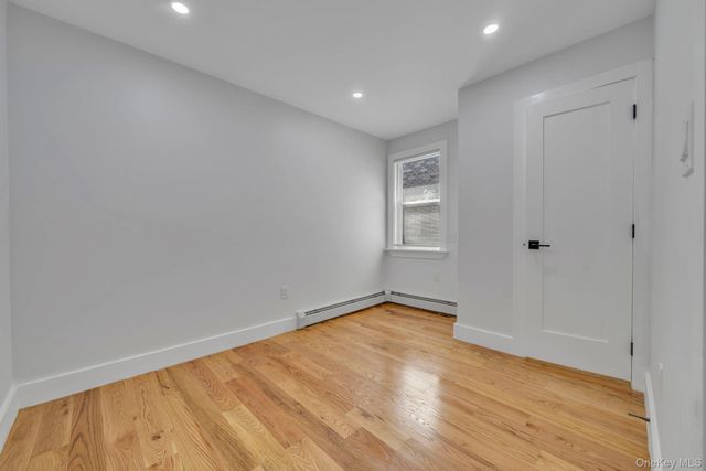 1014 Quincy Avenue, Bronx, NY 10465