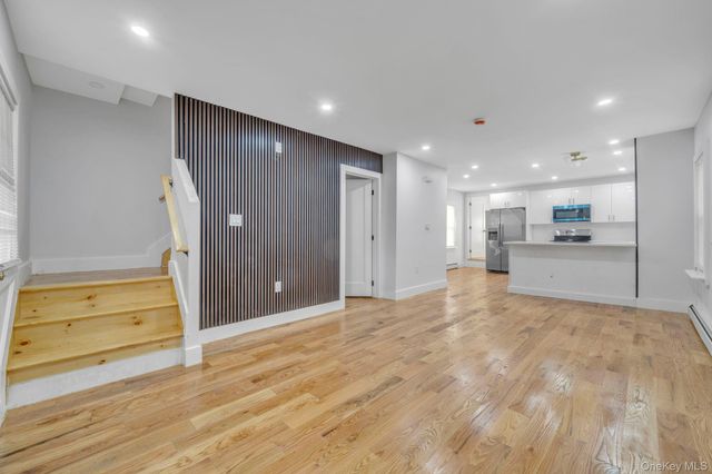 1014 Quincy Avenue, Bronx, NY 10465