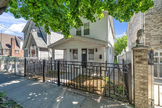 1014 Quincy Avenue, Bronx, NY 10465