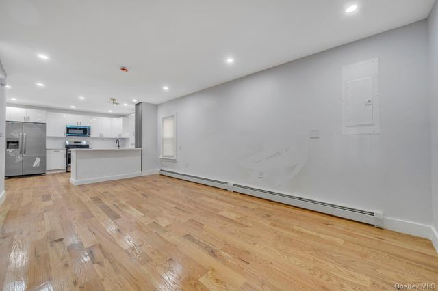 1014 Quincy Avenue, Bronx, NY 10465