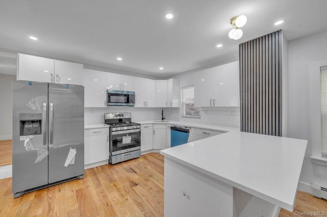 1014 Quincy Avenue, Bronx, NY 10465