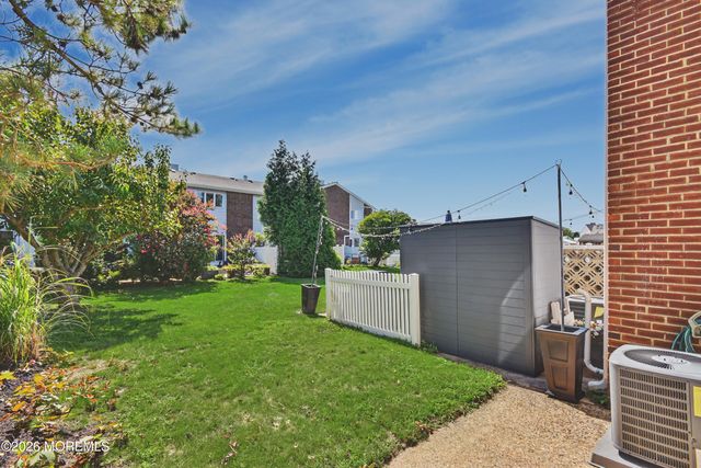 25 Meadow Avenue 46, Monmouth Beach, NJ 07750