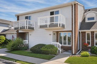 25 Meadow Avenue 46, Monmouth Beach, NJ 07750