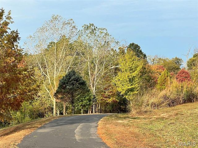 2320 Hank's Close 176 STB, Washington, MO 63090