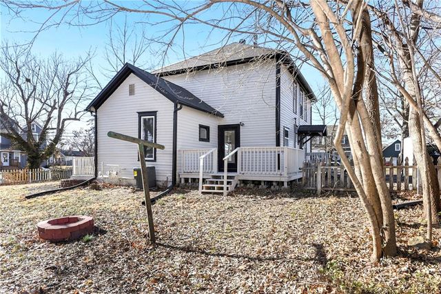 462 S Water Street, Olathe, KS 66061