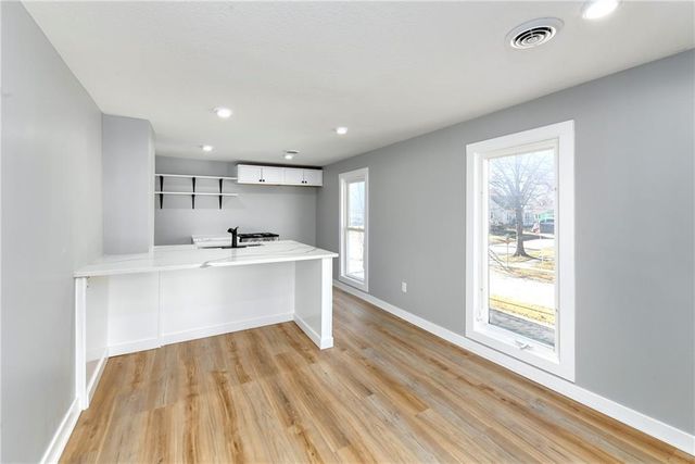 462 S Water Street, Olathe, KS 66061