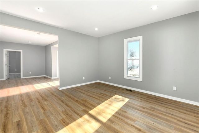 462 S Water Street, Olathe, KS 66061