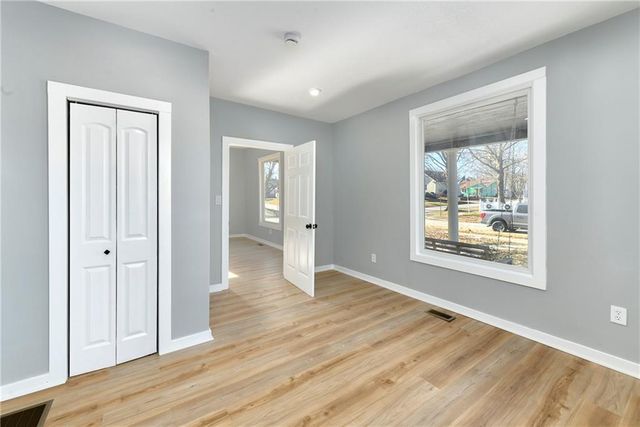 462 S Water Street, Olathe, KS 66061