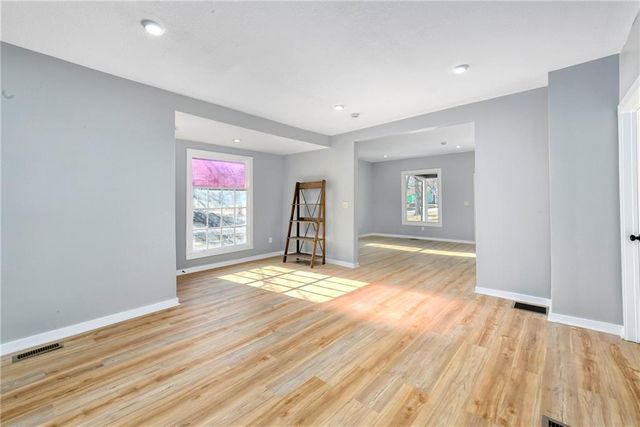 462 S Water Street, Olathe, KS 66061