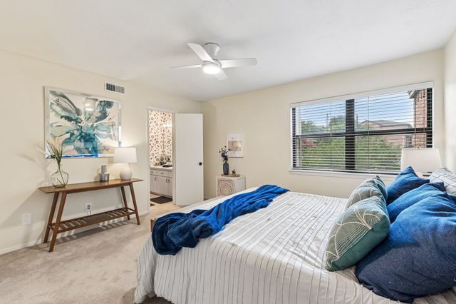 6017 Milton Street 137, Dallas, TX 75206